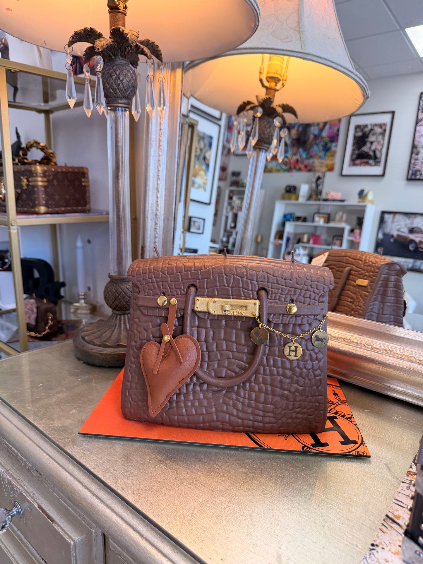 The Brown Large Iconic