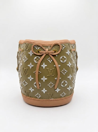 Parisian Fashion Vase