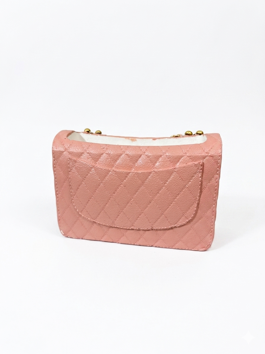 Rue de Chic Collection
