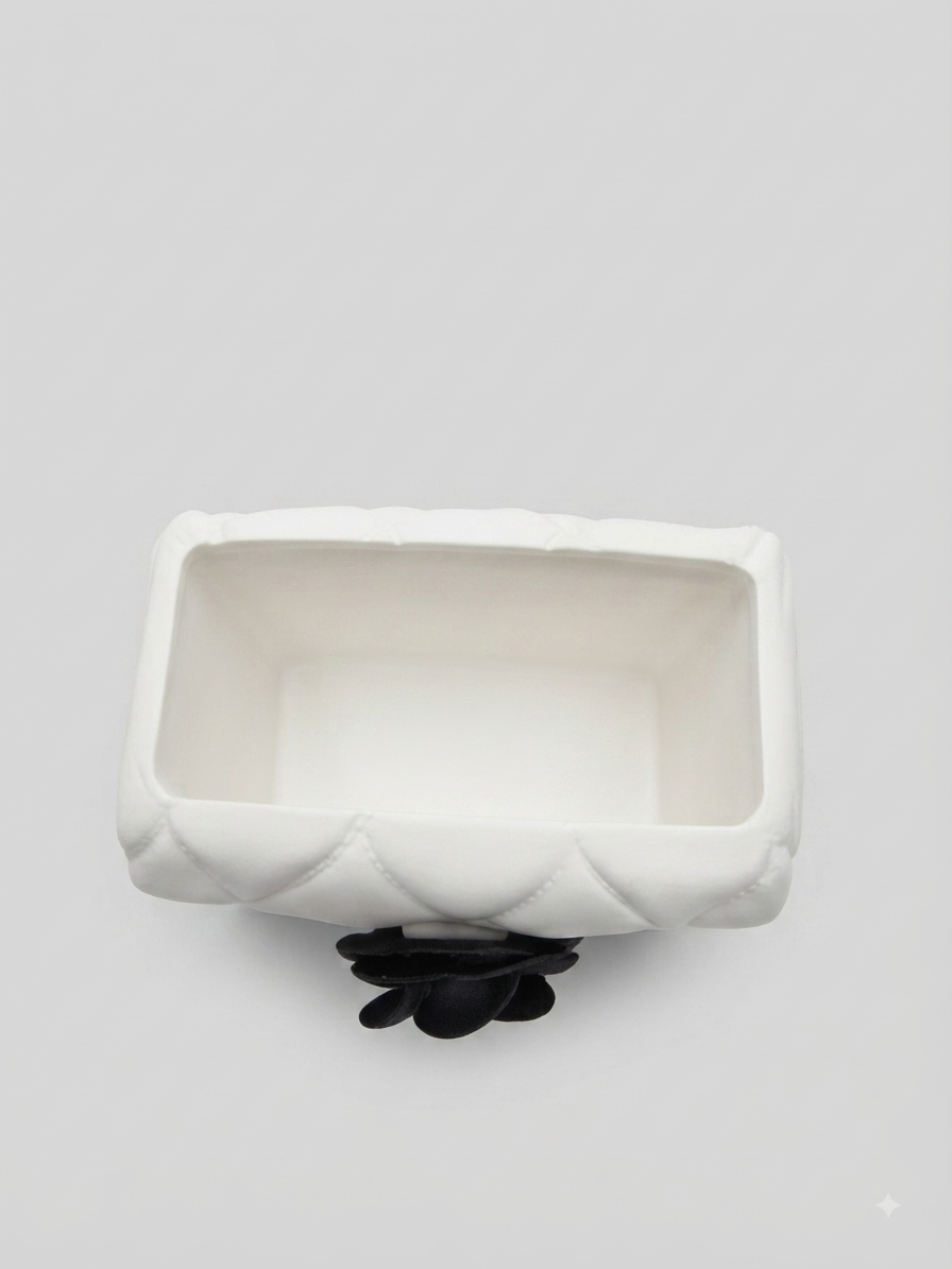 Matelassé Collection