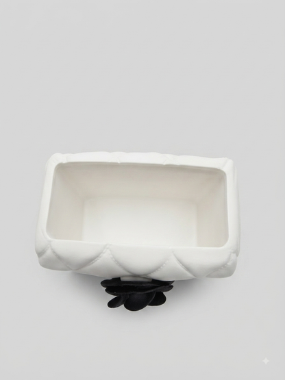 Matelassé Collection